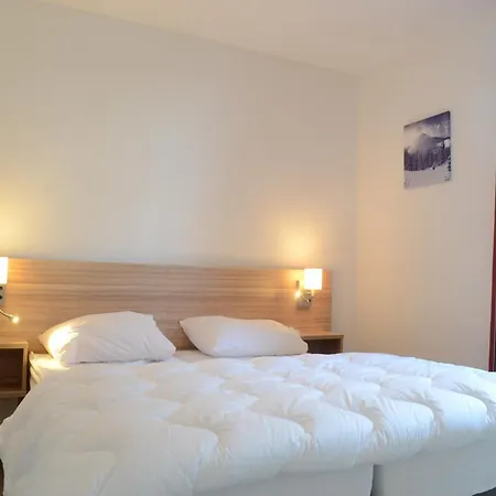 Apartamento Spacious, Modern Apartment, Ten Minutes Walk From The Centre