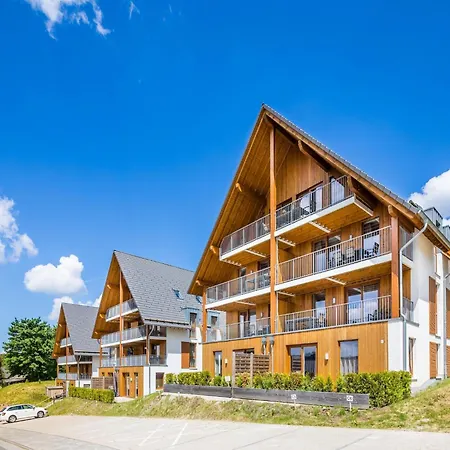 Apartmán Spacious, Modern Apartment, Ten Minutes Walk From The Centre *